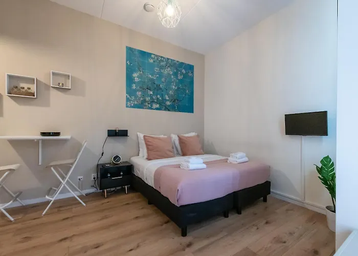 North With Patio For 2 アパート