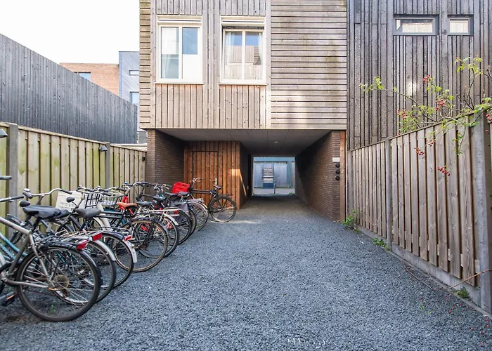 North With Patio For 2 * アムステルダム