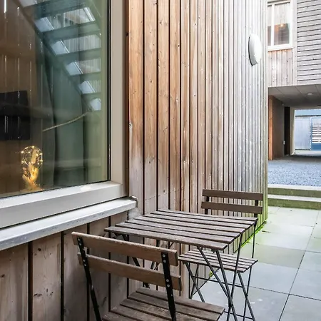 شقة North With Patio For 2