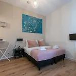North With Patio For 2 Apartment