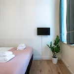 شقة North With Patio For 2