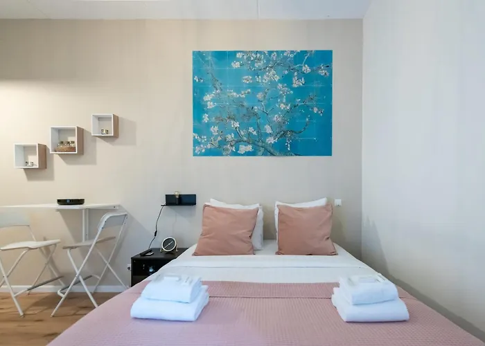 Apartament North With Patio For 2 *